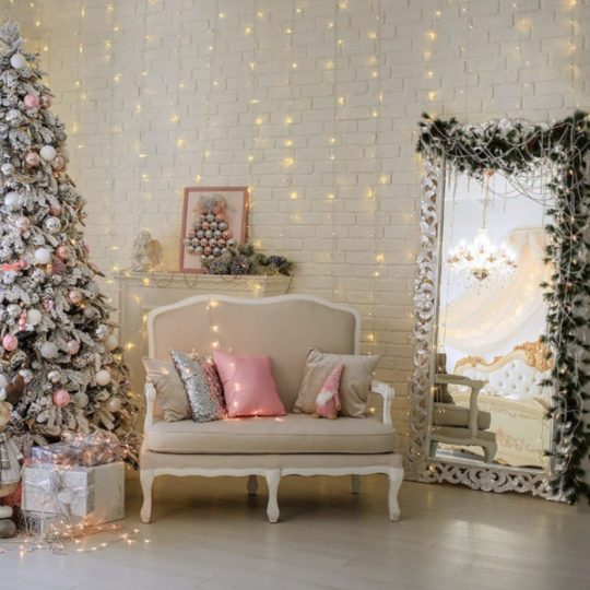 Gorgeous 25 Christmas living rooms decor ideas