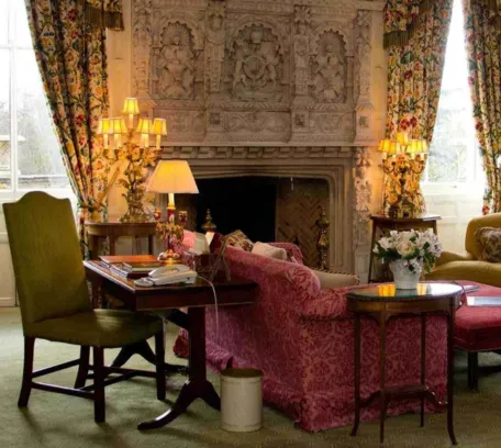Mastering the Art of Interior Decoration: A Comprehensive Guide