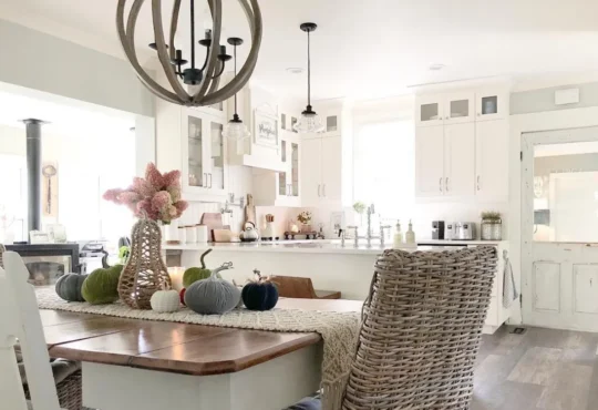 Cozy Fall Farmhouse Décor Ideas for a Rustic Home