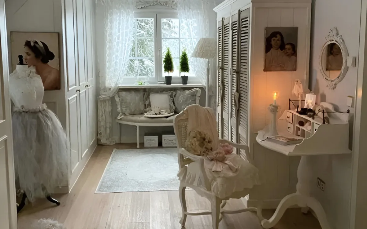Home Tour A Dreamy Escape The Allure of Romantic Shabby Chic