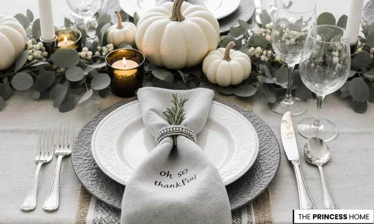 Chic Neutral Thanksgiving Tablescape