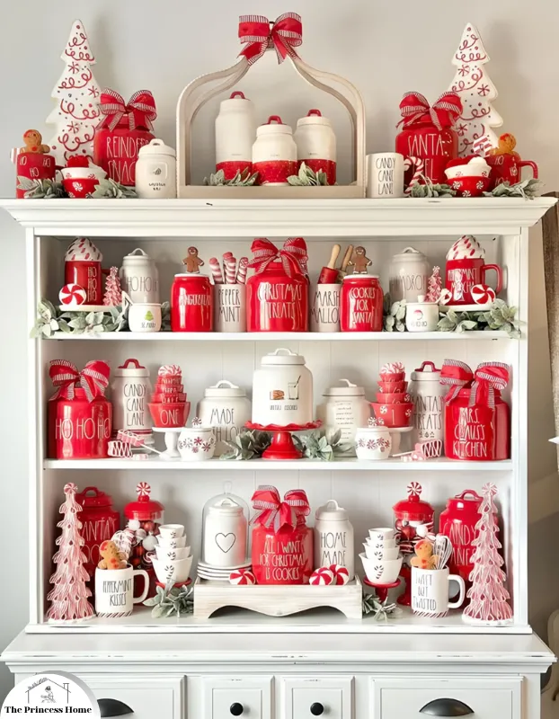 *3. Choosing Festive Mugs &Glassware