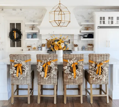 Home Tour: Creating the Ideal Contemporary Fall Setting at Home