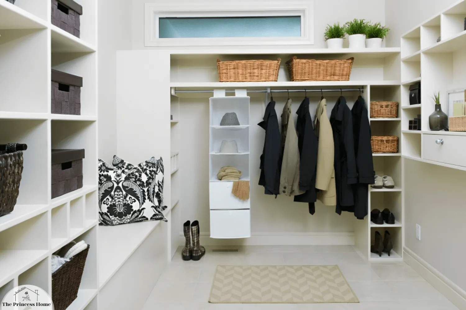 Customized Closet Space: