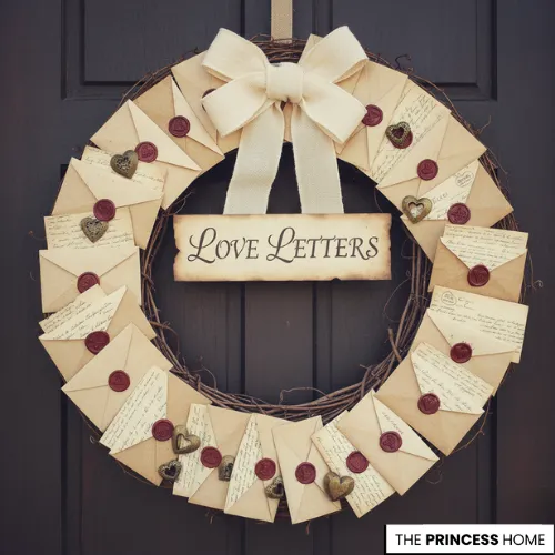 Epistolary Love Display