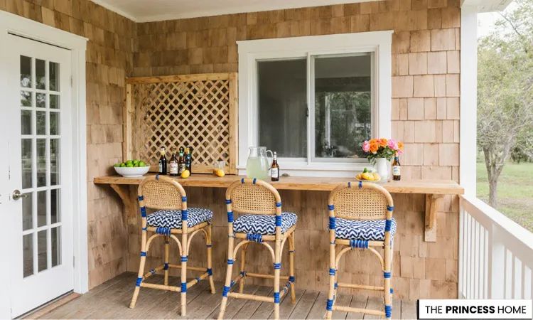  Coastal Outdoor Bar Area