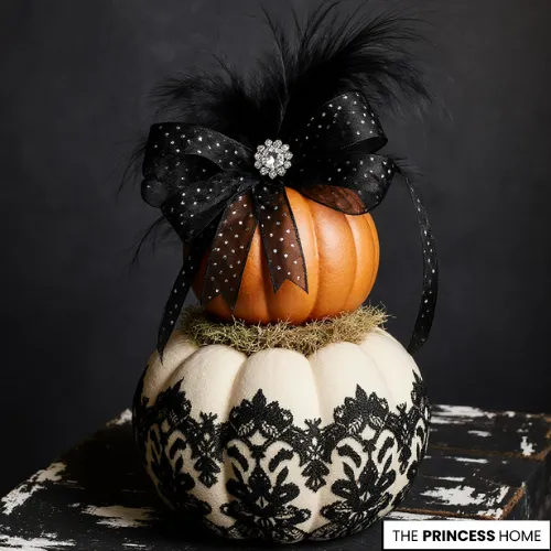 Gothic Glamour Stacked Pumpkins