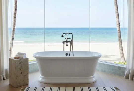 27 Best Coastal-Themed Bathroom Ideas for a Relaxing Retreat