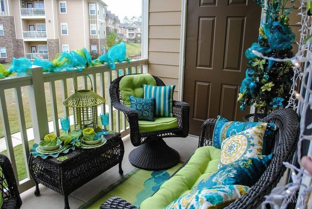3.Invest in Quality Outdoor Decor