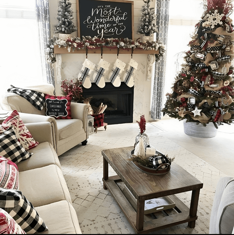 28 Christmas Throw Pillows That Embody the Holiday Spirit  Christmas  decorations living room, Christmas living rooms, Throw pillows christmas