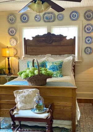 Country farmhouse style So charming