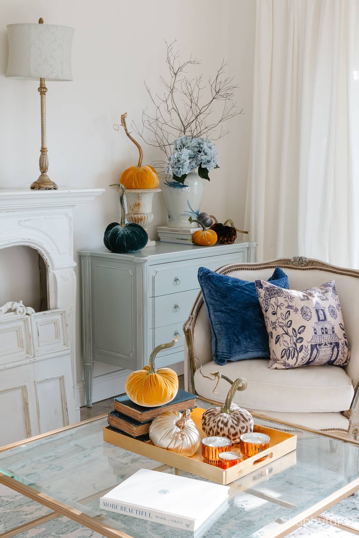 40 Aesthetic Fall Coffee Table Décor