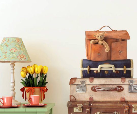 Creative10 Ways To Embellish Vintage Suitcases