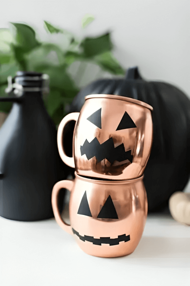 17.Pumpkin Mule Cups