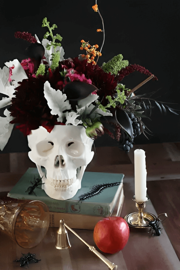 13.Skull Centerpiece