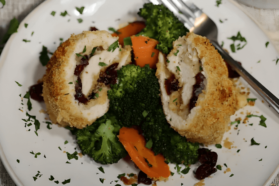 3.Cranberry and Brie Stuffed Chicken Breast: